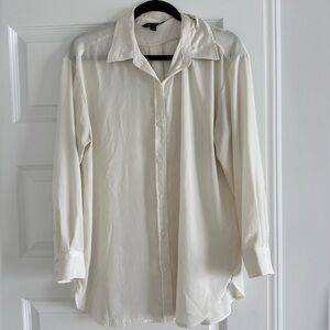 Banana Republic Button Up Shirt